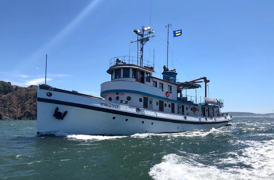 Sacajawea underway-2