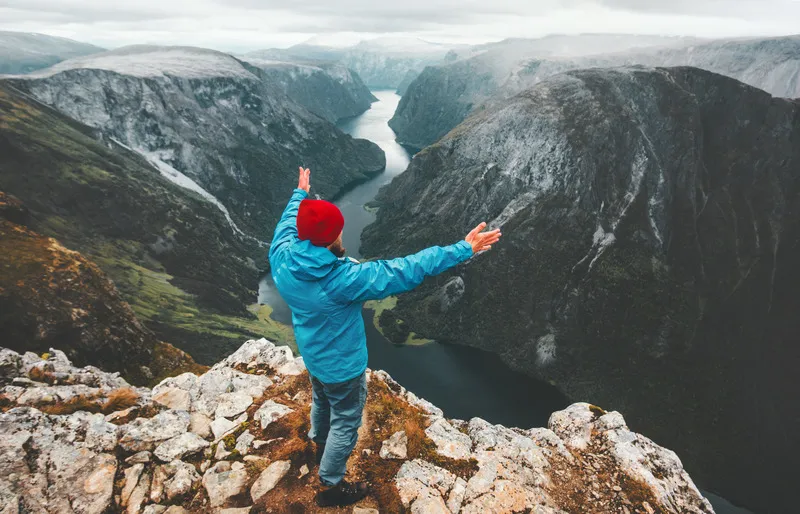 Classic yacht charter in Norway – Fjords and Northern Lights