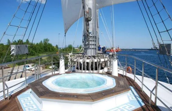 Tall Ship Running On Waves Jacuzzi