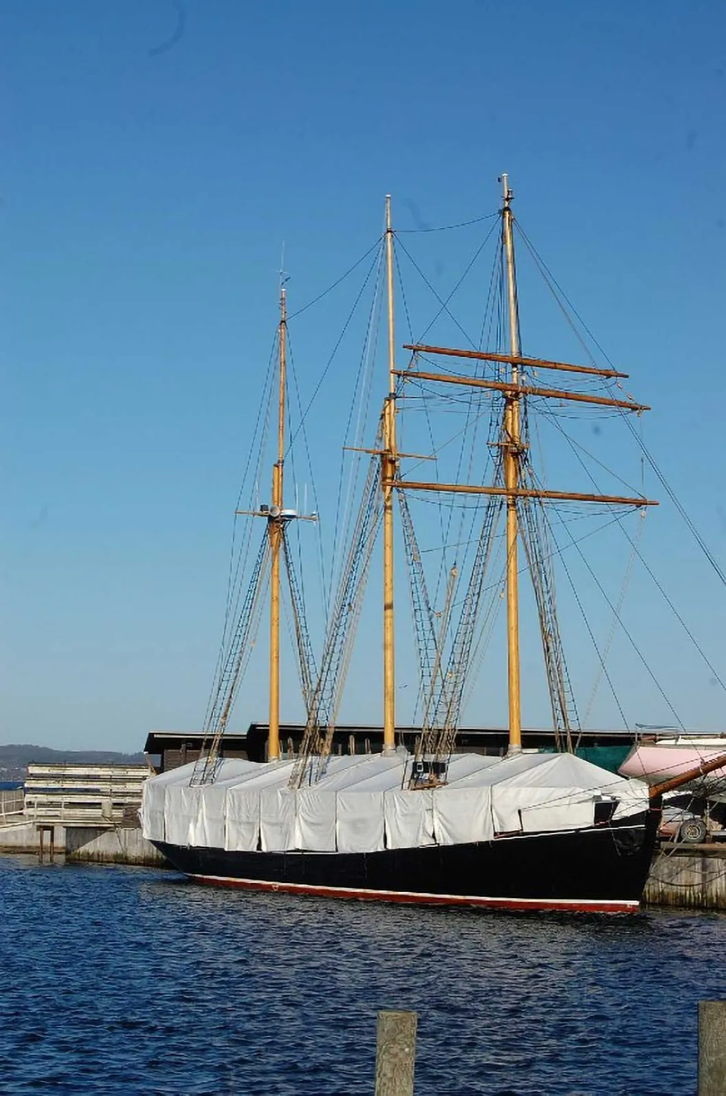 Zar Classic Yacht For Sale - Outside Under Tent