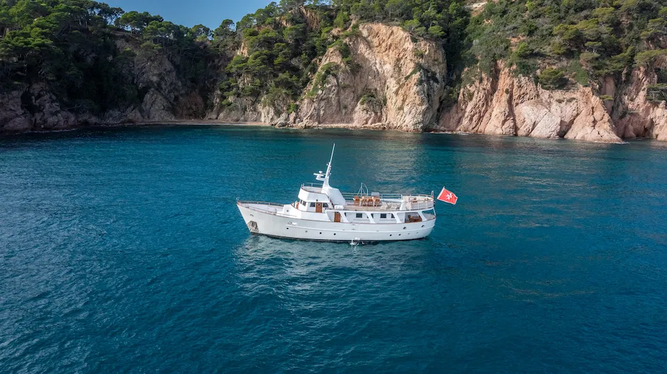 Fairmile - Exterior View Bay