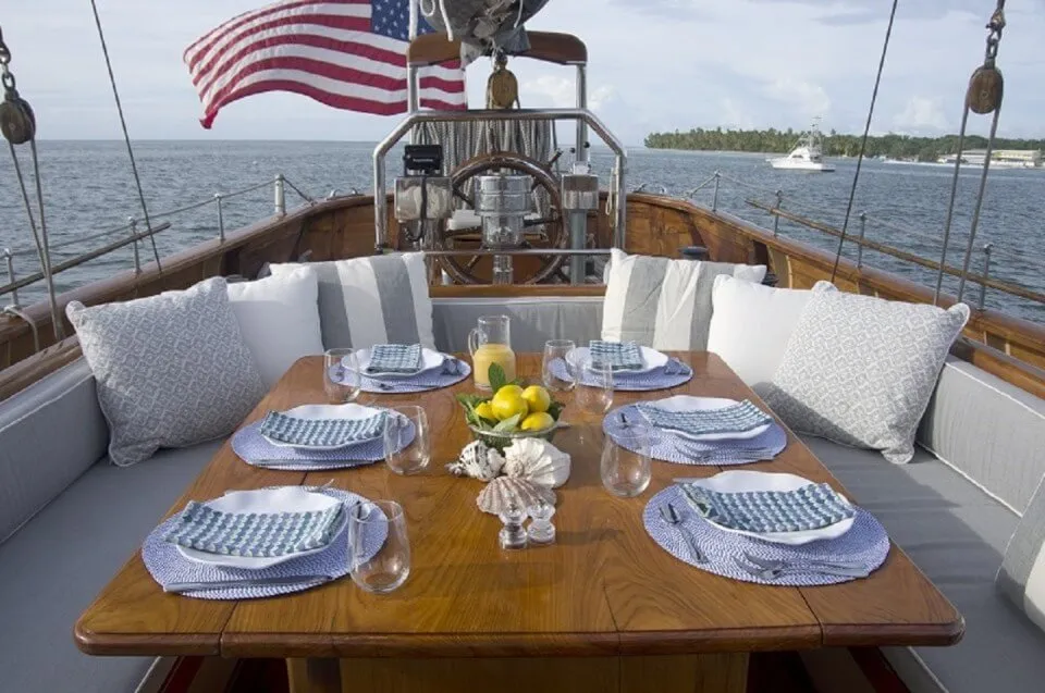 Classic Sailing Yacht Eros Outside Dining