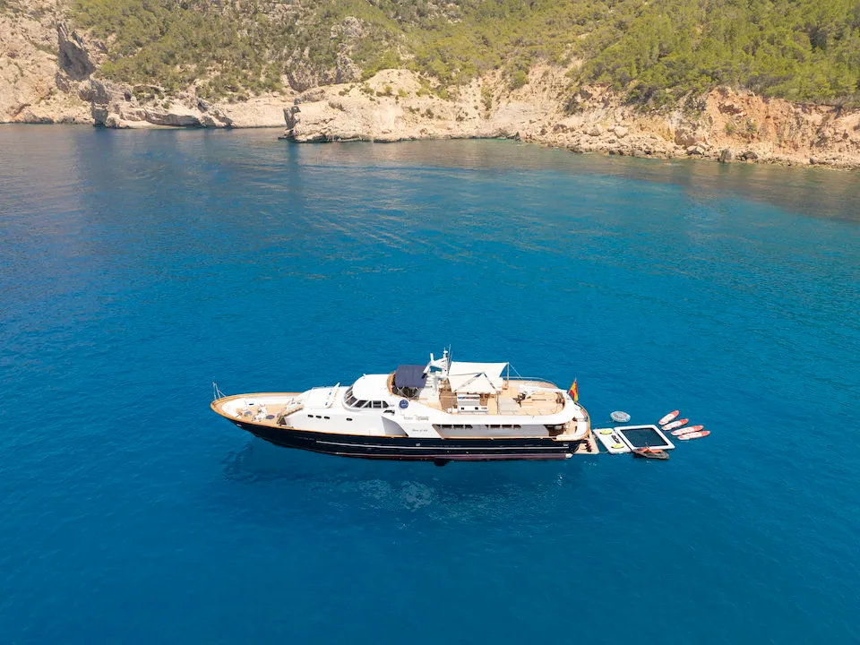 Spirit of MK, motor yacht built 1980