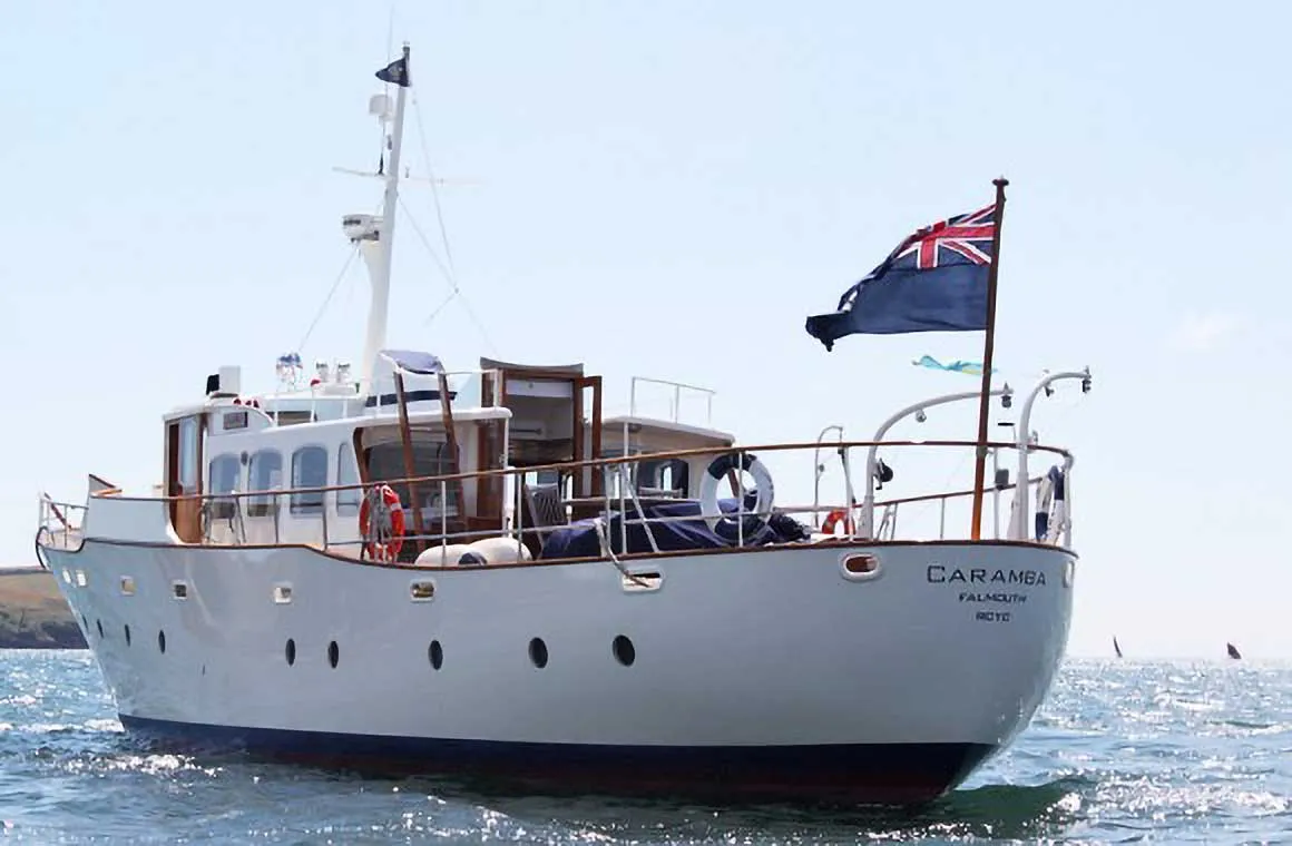 Caramba Classic Yacht For Sale - Stern