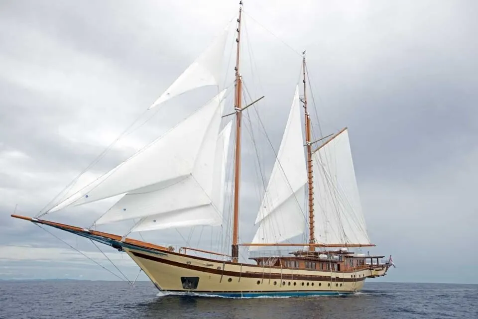 Lamima, modern classic sailing yacht built 2014