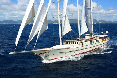 Montigne, modern classic sailing yacht built 2009