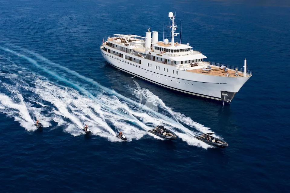 Sherakhan, modern classic motor yacht