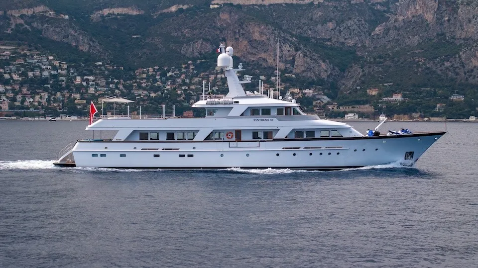Synthesis 66, classic motor yacht built 1982
