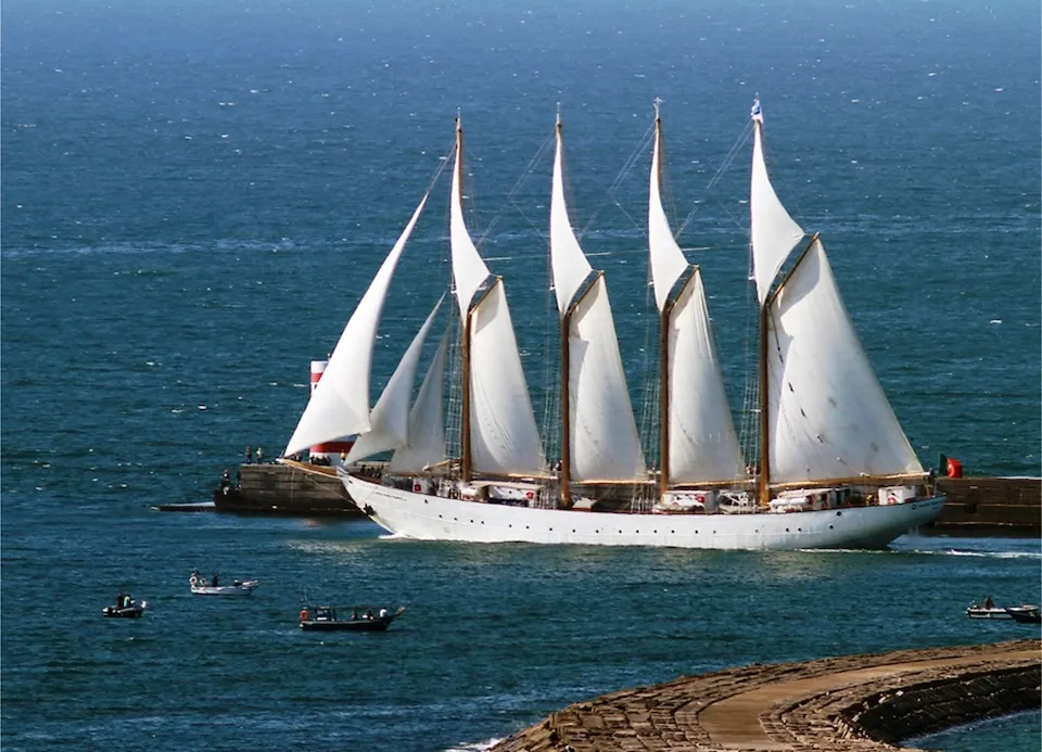 Santa Maria Manuela, classic tall ship built 1937