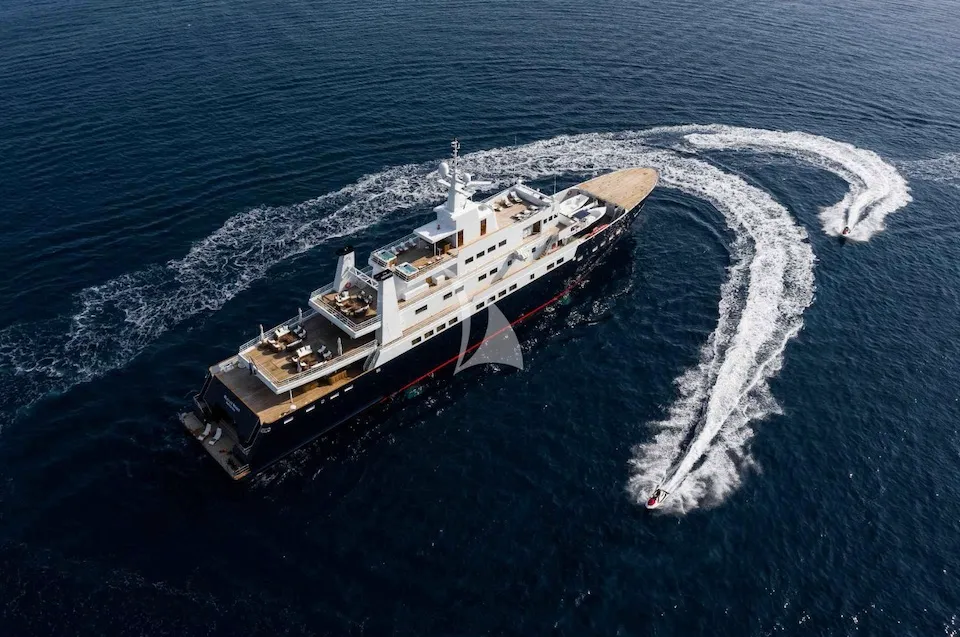 Bleu De Nîmes, expedition superyacht built 2020